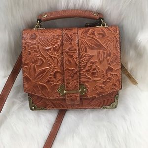 NWT Patricia Nash Crossbody